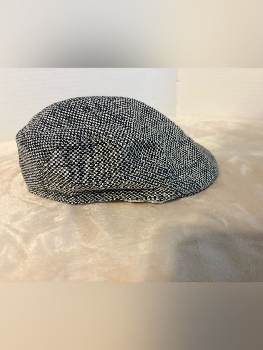 Goorin Bros Black & White Tweed Flat Cap